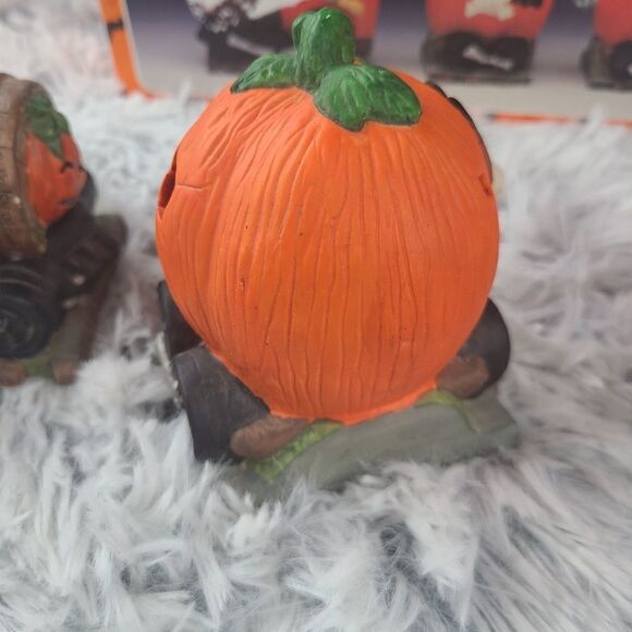 Vintage Halloween Pumpkin Train Porcelain Bisque 3 Piece 1990's Hand Pai… - Picture 8 of 12